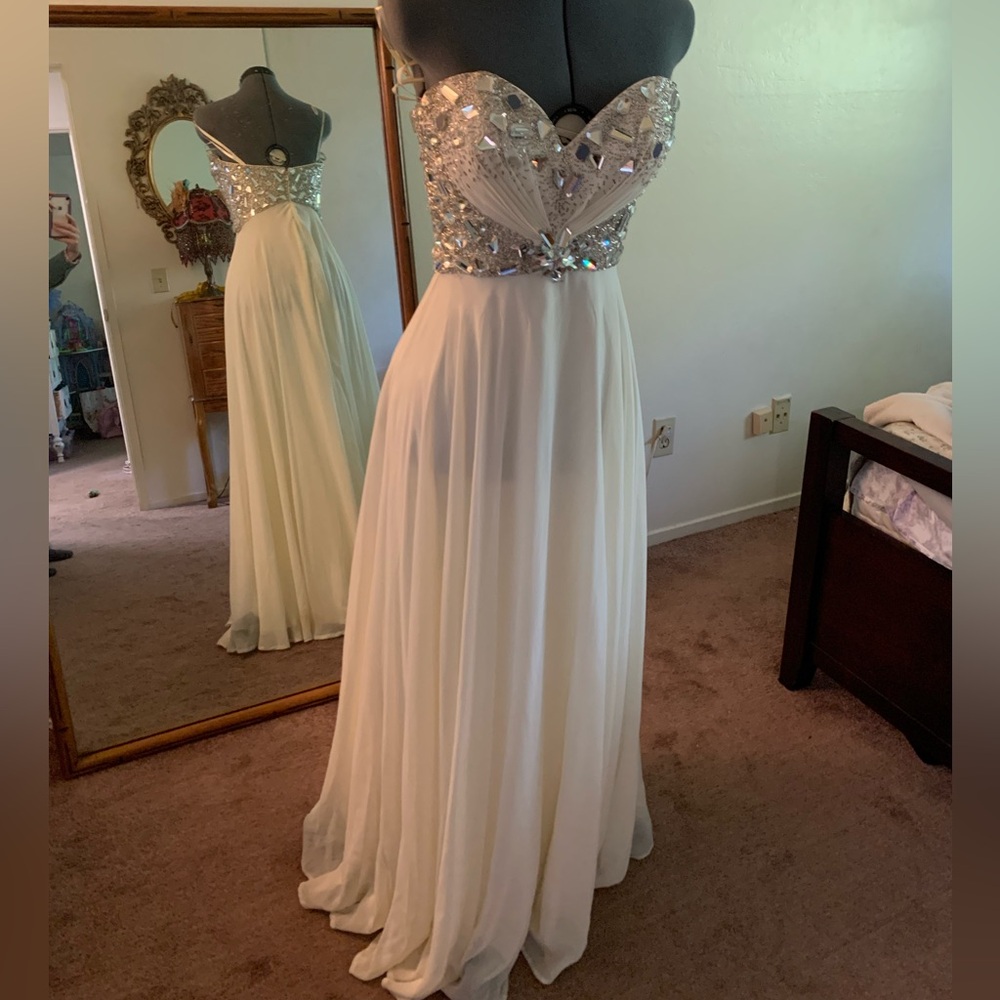 White Jasz Couture long Prom Dress - Size 4 - Silver bead& mirror embellishments